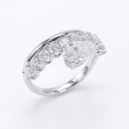 Pear-shaped 10+Love ring