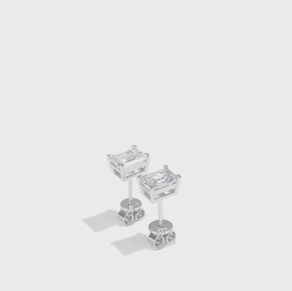 祖母綠形培育鑽石耳環