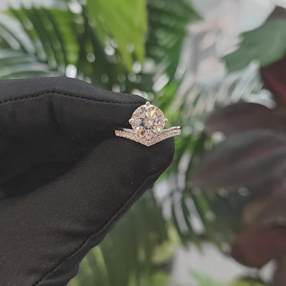 许愿骨镶嵌单石培育钻石戒指