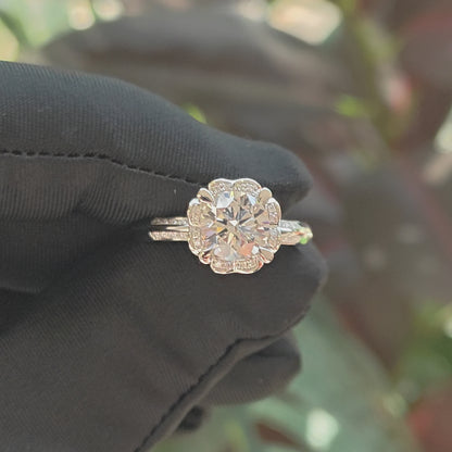 花束培育鑽石戒指