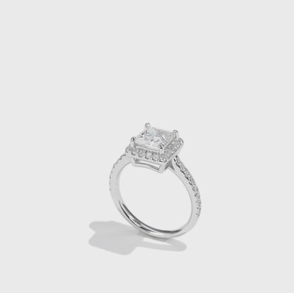 公主方形光環鑲鑽培育鑽石戒指