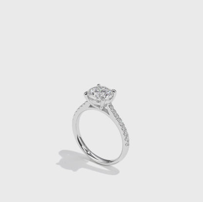 教堂式鑲嵌培育鑽石戒指